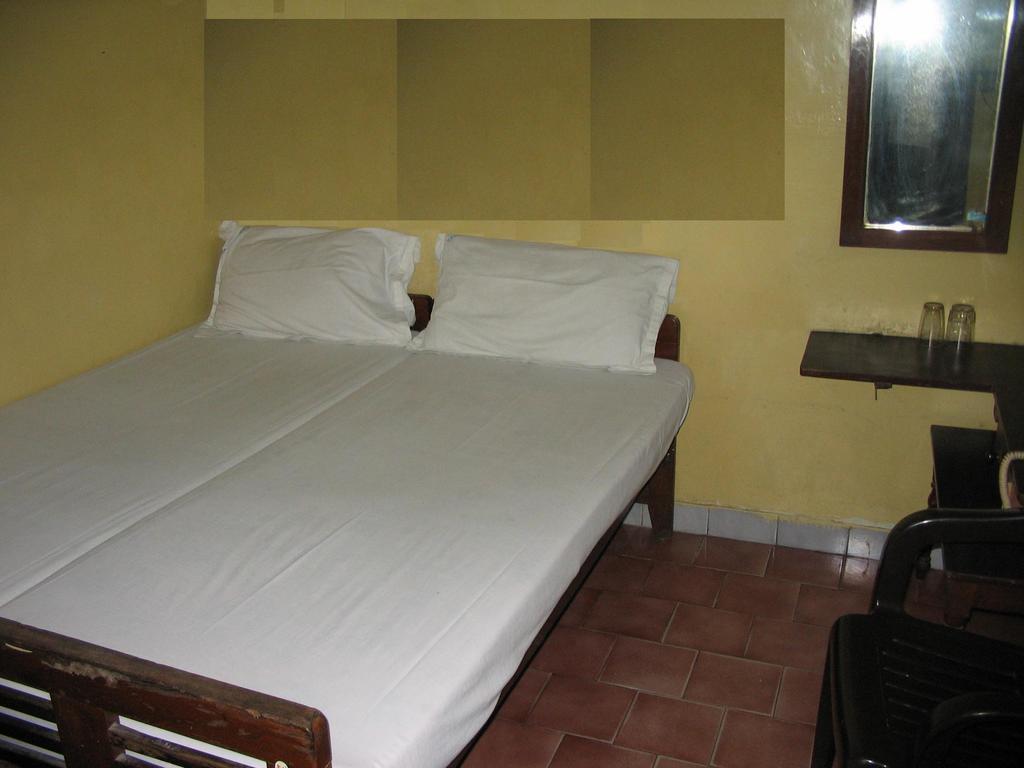 Vasantha Lodge Purasawalkam Chennai Rom bilde